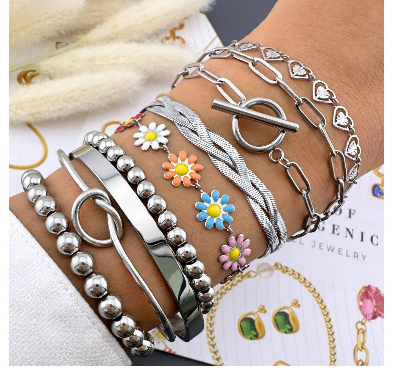 Bracelet